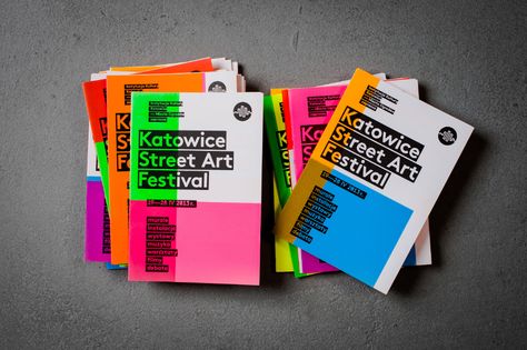 Katowice Steet Art Festival – ID on Behance Festival Program Design, Beer Branding Design, Art Festival Poster, Design Layout Ideas, Simple Brochures, Data Visualization Infographic, Brochure Design Layout, Modern Brochures, Brochure Inspiration