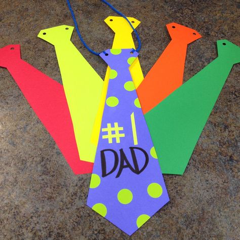 Father’s Day Tie Craft, Tie Fathers Day Craft, Fathers Day Preschool Crafts, Luxury Bedroom Decor Ideas, Baby Fathers Day Gift, Love Is Unconditional, Happy Fathers Day Cards, Diy Father's Day Crafts, Dad Crafts