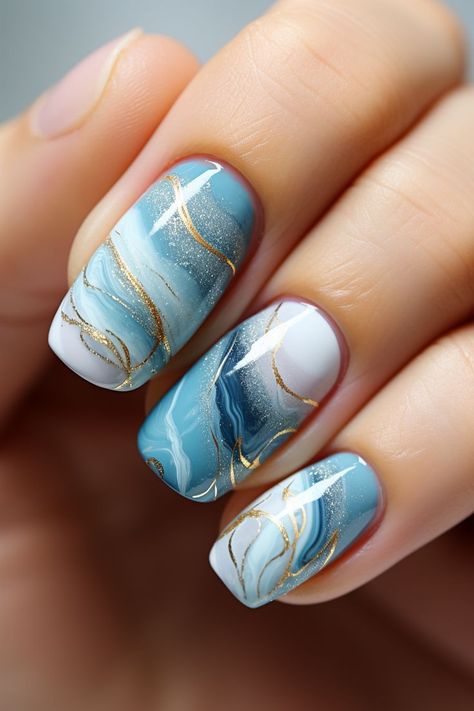 Nails Coral, Cruise Nails, Beach Nail Art, Wave Nails, Beach Nail Designs, Manikur Kuku, Nagellack Trends, Marble Nail, Vacation Nails