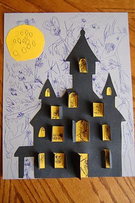 Haunted house craft. kids Halloween Project Idea // Strašidelný Halloween, Halloweenpyssel Barn, Haunted House Pictures, Veselý Halloween, Halloween Cut Outs, Haunted House Craft, Hallowen Ideas, Adornos Halloween, Manualidades Halloween