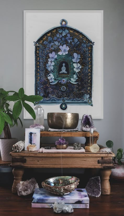 Emerald Alchemy was created in a tranquil and meditative space. This peaceful altar was painted in shades of indigo and deep teal with shimmering golden accents reminiscent of my favorite singing bowls. Crafted with the utmost care, painted with professional-grade watercolors on archival hot-press watercolor paper. As if infused with a touch of magic, each painting is charged with crystals and imbued with Reiki Energy, ensuring that they carry an essence of healing and positive intention. While Reiki Altar Ideas, Tarot Corner Decor, Healing Paintings Spiritual, Bohemian Altar, Meditation Altar Ideas, Witches Altar Ideas, Altar Table Ideas, Spiritual Room Meditation Space, Floor Altar