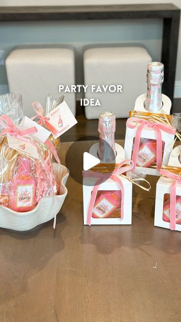 Kristin Miller | Mom of 2 on Instagram: "Party favor idea 2 different ways🫧🍾Comment “self care” to get these items + the free printable sent directly to your DMs! Give your guests bubbly for their bubbly at your next bridal shower, bachelorette or girls night! This would also make a great mother’s say gift🩷 • One idea is $2 per favor and the other is $8 - it can be for any budget! • • #partyfavorsideas #partyfavors #partyideas #bridalshower #babyshower #giftidea #bacheloretteparty #mothersday #diypartydecor" Mimosa Party Favor, Bridal Shower Guest Gift Ideas, Bachelorette Favor Ideas, Girls Night Party Favors, Brunch And Bubbly Bridal Shower Ideas, Brunch Party Favors, Diy Bridal Shower Favors, Bridal Shower Favors Ideas, Mimosa Party