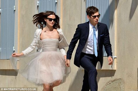 Keira Knightly has confessed that in addition to the pale pink tulle Chanel dress, pictured, that she wore for her civil wedding in the South of France las... Keira Knightley Wedding Dress, Keira Knightley Wedding, Mens Fashion Magazine, Celebrity Wedding Dresses, Bridal Cover Up, Mens Fashion Wedding, Chanel Dress, Formal Mens Fashion, Dior Vintage