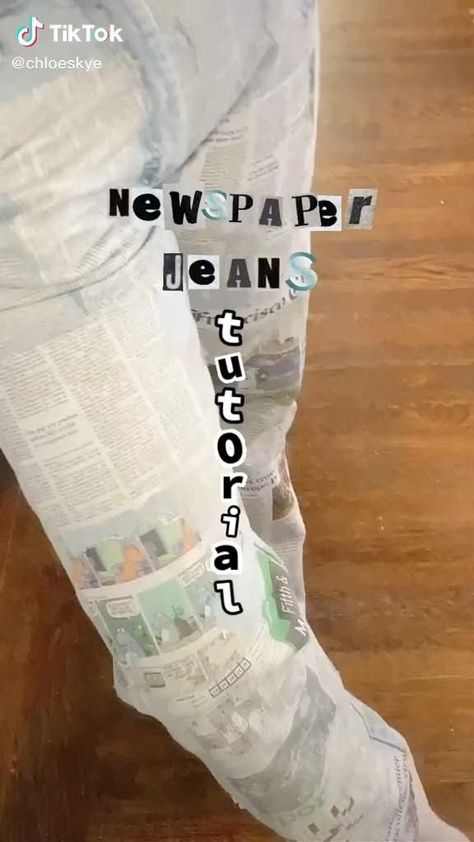 Newspaper Jeans, Jeans Tutorial, Diy Sy, Painted Clothes Diy, Upcycle Clothes Diy, Diy Clothes Design, Diy Vetement, Custom Jeans, Modge Podge