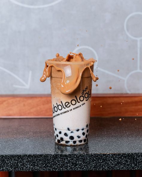 New actions shots captured for @bubbleology Which photo do you like best? 🧋 #bubbletea #foodphotography #londonphotographer @rochecom Bubble Tea Photography, Boba Truck, Tea Photoshoot, Pudding Packaging, 21 Photoshoot, Photoshoot Moodboard, Tea Photography, Truck Photo, Boba Drink