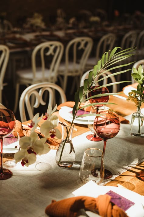 Modern Tropical Table Setting, Wedding Table Tropical, Minimal Tropical Wedding Decor, Earthy Tropical Wedding, Tropical Cocktail Hour Decor, Modern Tropical Bouquet, Modern Tablescape Wedding, Tropical Wedding Tablescape, Tropical Wedding Palette