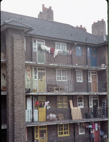 London Council Estate Aesthetic, British Council Estate, Council Estate Aesthetic, 80s England, London Flat Interior, British Core, British Shop, Council Estate, Block Of Flats