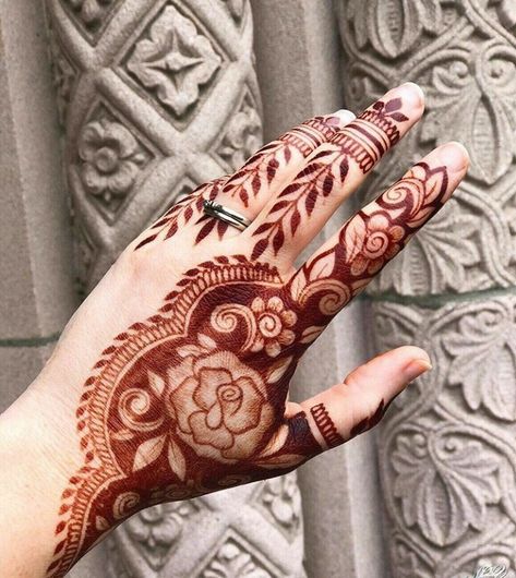 3d Mehndi, Tikki Mehndi, Designs On Paper, Mehndi Mehndi, डिजाइनर कपड़े, Eid Mehndi, Mehndi Designs Simple, Simple Jewellery, Henna Art Designs