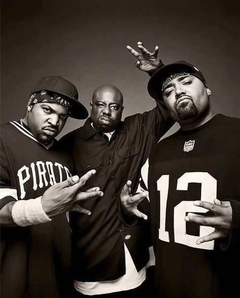 #westsideconnection #icecube #wc #mack10 #westcoasthiphop #itchfm #hiphopradio West Side Rappers, Westside Connection, Mack 10, 90s Rnb, Mode Hip Hop, Hip Hop Classics, Arte Hip Hop, 90s Rap, Real Hip Hop