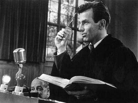 Maximilian Schell won the lead actor Oscar for his portrayal of a defense attorney in the 1961 drama "Judgment at Nuremberg." Tv Trivia, The Jazz Singer, Turner Classic Movies, Jewish History, In Memoriam, Joan Crawford, Tv Guide, Academy Awards, Classic Movies