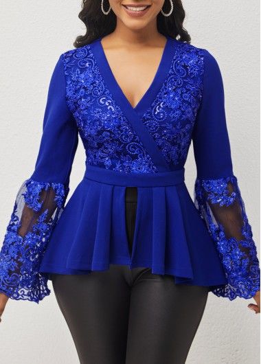 Lace Tops For Women Classy, Lace Blouse Styles, Agbada Design, Blue Lace Blouse, Women Lace Blouse, Royal Blue Blouse, Stylish Tops For Women, Royal Blue Lace, African Inspired Clothing