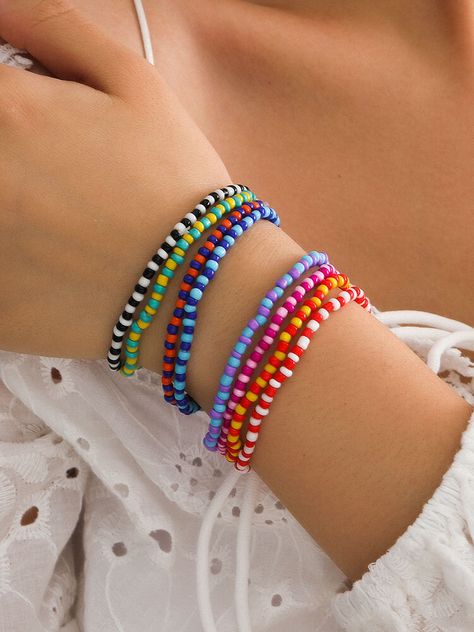 قلادات متدلية, Small Bead Bracelet, Colorful Bracelet, Diy Collier, Bracelets Patterns, Diy Jewelry Unique, Bracelet Craft Diy, Etsy Ideas, Seed Bead Bracelet