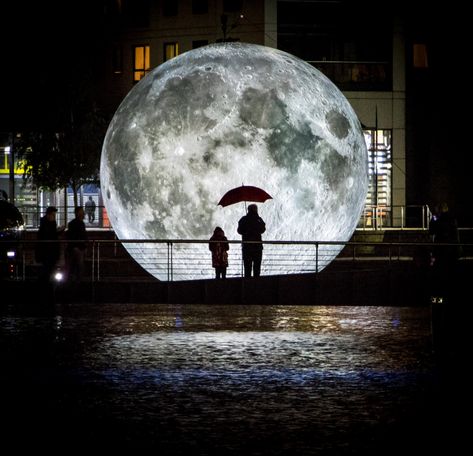 The Museum of the Moon: An Illuminated 23-Foot Lunar Replica Currently Touring the World | Colossal Moon Installation, Moon Museum, Solar Planet, Fest Ideas, Moon Balloon, Stage Decoration, Illumination Art, Giant Inflatable, Colossal Art