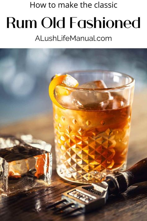 Rum Old Fashioned Cocktail, Bumbu Rum Cocktails, Drink Rum, Rum Old Fashioned, Frozen Drinks Alcohol, Rum Drinks Recipes, Bourbon Old Fashioned, Bourbon Recipes, Gold Rum