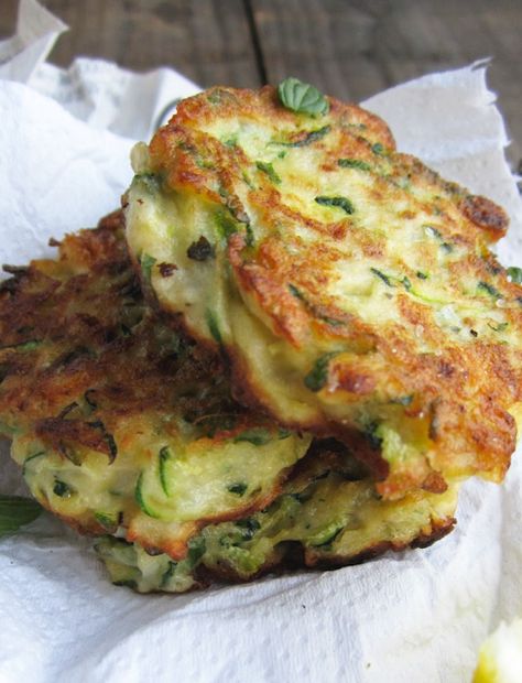 Scrumpdillyicious: Zucchini, Ricotta & Feta Fritters with Dill Ricotta Lunch Recipes, Savoury Ricotta Recipes, Squash Ricotta Recipes, Ricotta Cheese Recipes Dinners Healthy, Ricotta Recipes Breakfast, Healthy Ricotta Recipes, Summer Luncheon Ideas, Zucchini Ricotta Fritters, Dill Zucchini