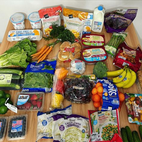 Grocery Haul Aesthetic, Aldi Haul, Protein Veggies, Aldi Shopping, Vegan Grocery, Rice Mix, Mango Chunks, Grocery Haul, Calorie Deficit