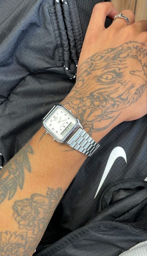 Jewelry Men Aesthetic, Casio Watch Mens, Tattoo Men Aesthetic, Optical Illusion Tattoos, Illusion Tattoos, Stylish Watches Men, Hand Tats, Fancy Watches, Black Ink Tattoos