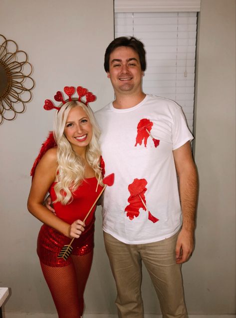 Couple Costume Last Minute, Cute Couple Costumes Easy, Cupid And Victim Costume, Cupid Duo Costume, Women Cupid Costume, Cupid And Love Struck Costume, Couples Cupid Costume, Couple Halloween Costumes Red Hair, Halloween Customes For Duo