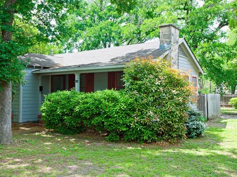 Amazing Cottage Transformation | Content in a Cottage Cottage Makeover, Outdoor Nursery, Cottage Renovation, Storybook Cottage, Lake Cottage, House Siding, Modern Cottage, Flipping Houses, Cottage Living