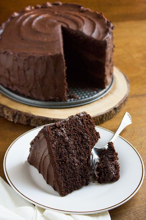 Devilish Chocolate Cake Choco Diavolo - Munaty Cooking Choco Moist Cake, Best Moist Chocolate Cake, Chocolate Cake From Scratch, The Best Chocolate Cake, Baked Desserts, Bolo Chocolate, Chocolate Cake Recipe Moist, Cake From Scratch, Best Chocolate Desserts