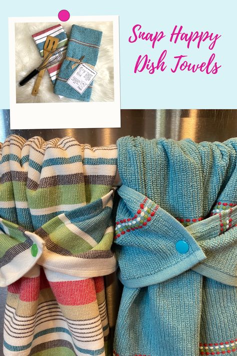 Quickly and easily add a snap to a dish towel for the perfect Mother's Day, housewarming or anytime gift. These towels look fantastic hanging up and even better, they won't fall on the floor! There's even a video tutorial and a free printable gift instruction tag to explain how to hang the towel up. Kitchen Towels Hanging With Snaps, Snap Kitchen Towels, Kitchen Towel With Snaps, Kitchen Towels With Snaps, Dishtowels With Snaps, Snappy Dish Towel Diy, Hanging Kitchen Towel With Snaps, Kam Snap Hanging Kitchen Towel Diy, Snap Dish Towel