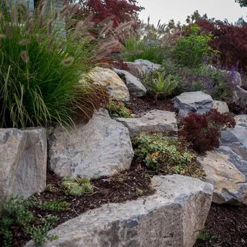 Garden With Rocks, Boulder Wall, Boulder Retaining Wall, Rock Retaining Wall, Woodland Gardens, Landscaping With Boulders, Landscaping Retaining Walls, Easy Landscaping, Rock Garden Landscaping