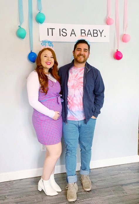 The Office Gender Reveal The Office Themed Gender Reveal, The Office Gender Reveal Ideas, Funny Gender Reveal Ideas, The Office Pregnancy Announcement, Funny Gender Reveal, Sibling Gender Reveal, First Pregnancy Announcements, Gender Reveal Dress, Themed Gender Reveal