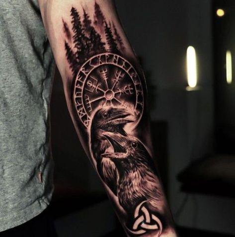 Explore the Best Norse Mythology Tattoo Ideas for 2024 – Unique Designs for Men and Women Nordic Raven Tattoo Norse Mythology, Odin Ravens Tattoo Design, Odin's Crows Tattoo, Norse Mythology Tattoo Ideas, Viking Raven Tattoo Ideas, Norse Raven Tattoo, Odins Ravens Tattoo, Viking Raven Tattoo, Odin Tattoo Design