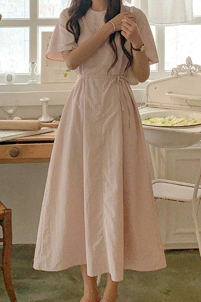 Pretty Summer Dresses Casual, Modest Beautiful Dresses, Korean Spring Dress, Casual Long Dress Summer, Korean Casual Outfits Dresses, Cute Modest Clothing, Korean Summer Dress Outfit, Modest Dress Styles, Summer Dresses Modest Casual