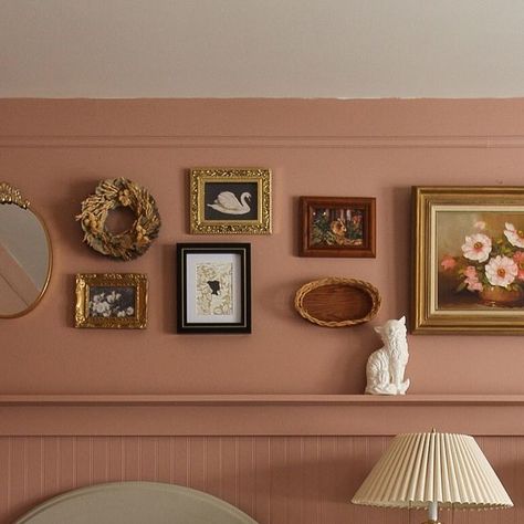 Pink Room With Wood Furniture, Pink Walls And Trim, Vintage Cottage Paint Colors, Dusty Pink Bedroom Walls, Mauve Pink Room, Pink Moody Bedroom, Moody Pink Bedroom, Gallery Wall Ideas Bedroom, Pink Walls Bedroom