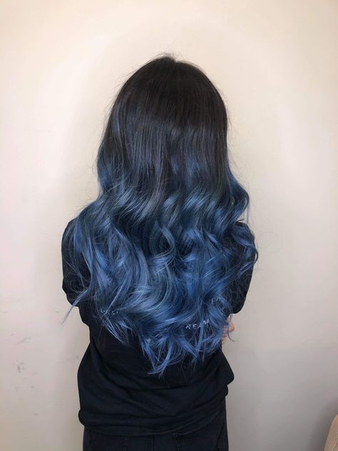 Dark Blue Ombre Hair, Ashy Blue Hair, Black Hair Fade, Dyed Hairstyles, Half Dyed Hair, Navy Blue Hair, Dark Brown Ombre, Gradient Hair, Blue Ombre Hair