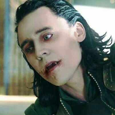 Mmm vampire Loki  Out for a quick nibble? Loki Jotun, Loki Norse Mythology, Loki Aesthetic, Loki Art, Avengers Art, Loki Fanart, Superhero Villains, Thomas William Hiddleston, Loki Marvel