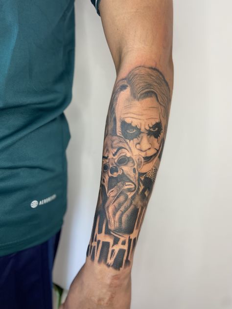 Badass Sleeve Tattoos, Tattoo Ideas Males, Joker Tattoo Design, Hard Tattoos, Red Dragon Tattoo, Timeless Tattoo, Movie Tattoo, Joker Tattoo, Black Girls With Tattoos