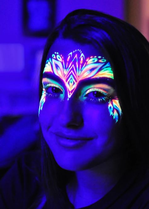 UV FACE PAINTING | innercolourartistry Glow Face Paint, Uv Face Paint, Neon Face Paint, Uv Makeup, Festival Face Paint, Face Paint Ideas, Glow Paint, Festival Face, Neon Makeup