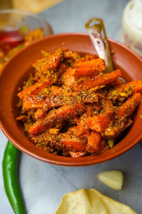 Gajar Ka Achar (Easy Indian Carrot pickle) Carrot Pickle, Pickled Carrots Recipe, Indian Pickle Recipe, Pickled Carrots, Pickle Recipe, Vegan Foodie, Red Chili Powder, Fenugreek Seeds, Pickling Recipes