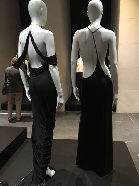 Backless Dress Aesthetic, Runway Gowns, 90s Runway Fashion, Dream Dress, Couture Fashion, Runway Fashion, Fashion Inspo Outfits, Knit Dress, High Fashion