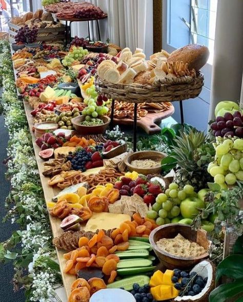 35+ Stunningly Beautiful Wedding Grazing Table Ideas | HubPages Gracing Table Ideas, Wedding Grazing Table Ideas, Wedding Grazing Table, Grazing Table Ideas, Charcuterie Board Wedding, Wedding Buffet Food, Party Food Buffet, Brunch Table, Charcuterie Inspiration