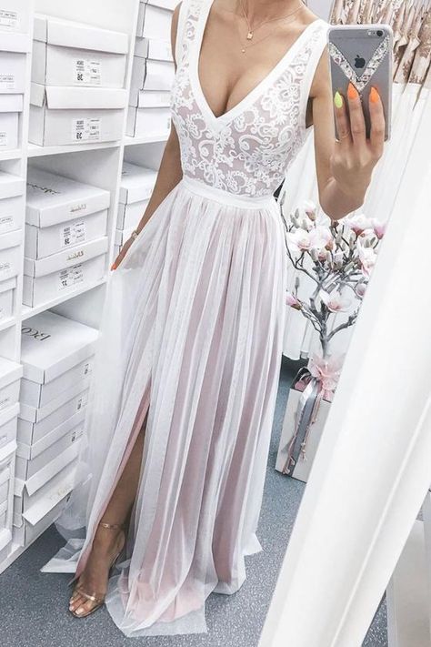 Aphrodite Costume, Prom Dress Tulle, Lace Long Prom Dress, Lace Bridesmaid Dress, V Neck Prom Dresses, Lace Bridesmaids, White Prom Dress, Dress Tulle, Bridesmaid Dress Sizes