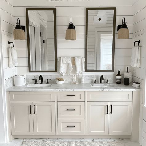 a modern cottage bathroom with sleek sconces flanking a large mirror above the vanity2 Cottage Bathroom Mirrors, Bathroom Double Vanity Ideas, Double Vanity Mirror Ideas, Calming Color Schemes, Bathroom With Double Vanity, Modern Cottage Bathroom, Bathroom Double Vanity, Reclaimed Wood Vanity, Lake Bathroom