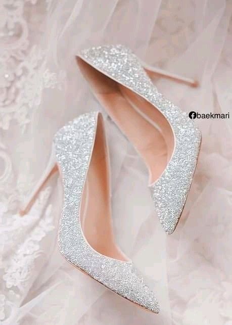 Wedding Heels Brides, Princess Heels, Sparkly Wedding Shoes, Bride Heels, White Heels Wedding, Trending Heels, Fairy Shoes, Classy Wedding Dress, Wedding Shoes Bride