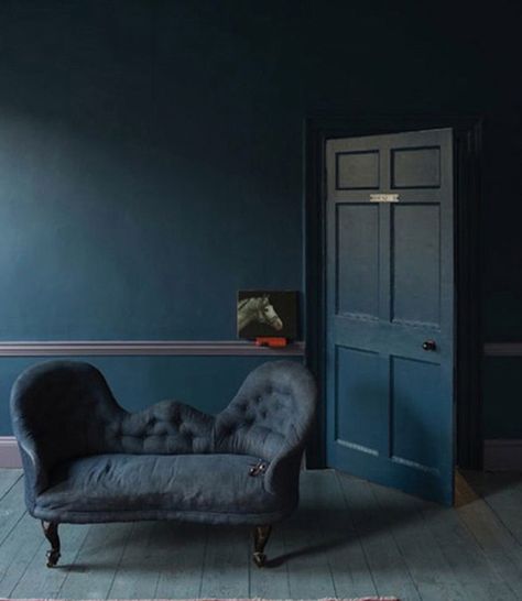 Stiffkey Blue, Farrow & Ball, Dark Blue Walls, New Paint Colors, Farrow And Ball Paint, Blue Paint Colors, Modern Victorian, Dark Walls, Dark Interiors