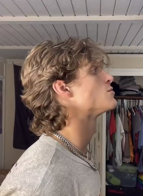 Mens Trendy Mullet, Stylish Mullet Men, Mullet Hairstyle Mens Medium Length, Mullet Fade Long Hair, Rockstar Mullet Men, Men’s Faux Mullet Haircut, Modern Mullet Hair Men, Men’s Medium Mullet, Long Hairstyles For Men Mullet