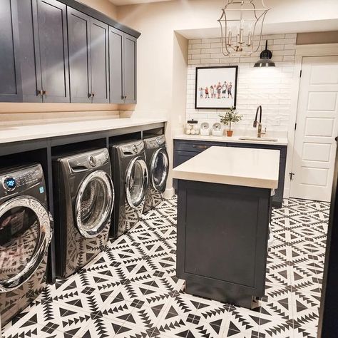 TᕼE ᗷᖇᗩᗪᒪEY ᗷᑌᑎᑕᕼ on Instagram: "Welcome to my laundry room. The place that I spend almost as much time in as the kitchen. It's the first place I go after I get ready in the morning and the last place I go before going to sleep. One of the most common questions I get asked is about laundry. I typically do 2-5 loads of laundry a day. My older three kids do their own laundry. 🙌🏻 We have two bins (one upstairs and one downstairs) for random laundry to go to be washed and then every bedroom has Laundry Room Ideas Double Washer, 4 Washer And Dryer Laundry Room, Double Washer And Dryer Laundry Room Small Spaces, Two Washer And Dryer Laundry Room, Multiple Washer Dryer Laundry Room, 2 Washers 2 Dryers Laundry Rooms, Laundry Room 2 Washers 2 Dryers, Double Washing Machine Laundry Room, Laundry Room With 2 Washers And Dryers