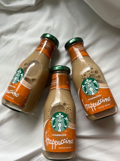 Starbucks Drinks Bottles, Bur Basket, Starbucks Glass Bottles, Starbucks Frappuccino Bottles, Starbucks Caramel Frappuccino, Caramel Drinks, Starbucks Bottles, Caramel Frappuccino, Fairy Food