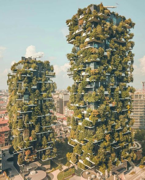 Amazing! Tree house in Milan, Italy. 😂😍 . 📷: @harimaolee . . #placestogo #Italy #Milan #aroundtheworld #travel #beautifulplaces Eco Brutalism, Biophilic Architecture, Vertical Forest, Solar Punk, Brutalism Architecture, Indoor Waterfall, Natural Pond, Mix Use Building, Biophilic Design