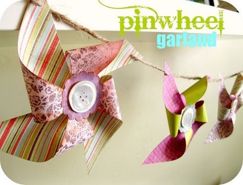 pinwheel garland How To Make Pinwheels, Diy Pinwheel, Pin Wheels, Pinwheels Party, Pinwheels Paper, Banners Buntings, Crafty Craft, A Button, Summer Crafts