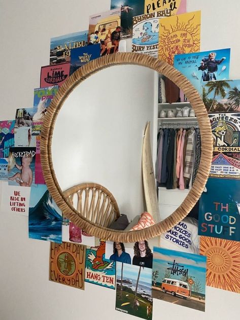 Beachy Wall Decor Ideas, Beach Aesthetic Dorm Room, Beach Bedroom Ideas Aesthetic, Surf Board Mirror, Retro Beach Aesthetic Room, Coconut Girl Bedroom Aesthetic, Obx Inspired Room, Surfer Room Ideas, Beach Room Decor Bedroom