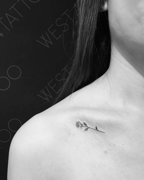 Fine line rose tattoo on the right collarbone. Collar Bone Tattoo Small, Collar Bone Tattoo Quotes, Collar Bone Tattoos, Molecule Tattoo, Collarbone Tattoo, Small Rose Tattoo, Bone Tattoos, Skeleton Hand Tattoo, Rosen Tattoo