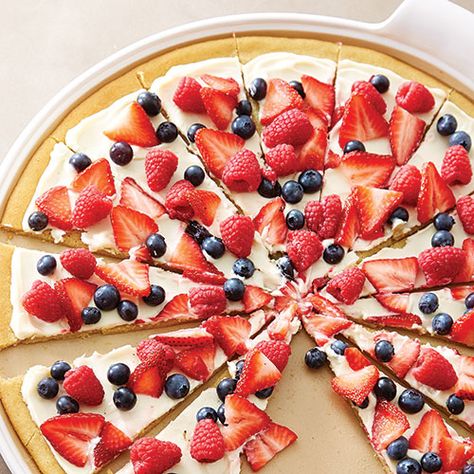 Dessert Pizza - The Pampered Chef® Fruit Dessert Pizza, Pampered Chef Desserts, Fruit Pizza Bar, Fruit Pizza Sugar Cookie Recipe, Fruit Pizza Crust, Healthy Fruit Pizza, Dessert Pizza Recipes, Pizza Dessert, Cream Cheese Sugar Cookies