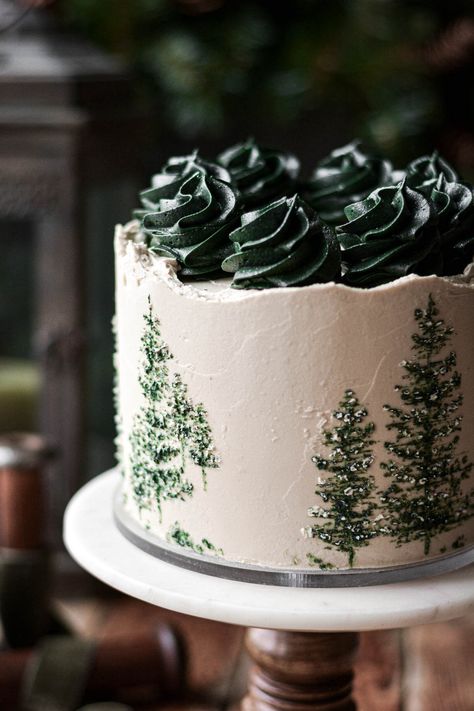 High Altitude Chocolate Maple Cake - Curly Girl Kitchen Green Buttercream, Maple Cake, Maple Buttercream, Buttercream Decorating, Christmas Cake Decorations, Xmas Cake, Winter Cake, Fall Cakes, Christmas Tree Cake